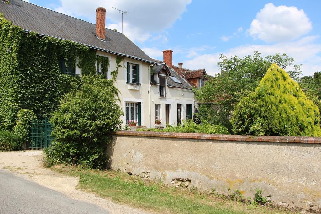 Le Clos De Chatres Oisly Dış mekan fotoğraf